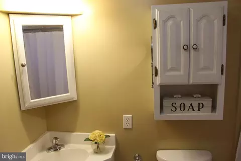 Bath - 703 Shipley, Linthicum, MD 21090 photo 2 of 2