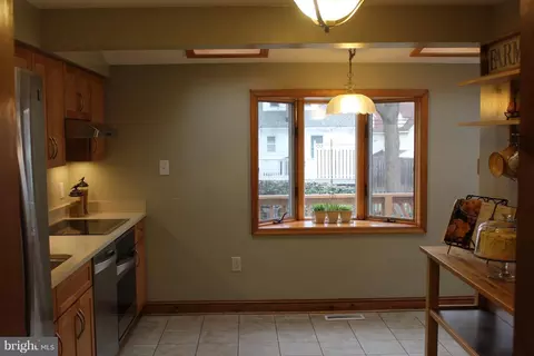 Kitchen - 703 Shipley, Linthicum, MD 21090 photo 3 of 3