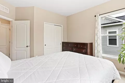 Bedroom - 8322 Meadowood Dr, Hanover, MD 21076 photo 3 of 4