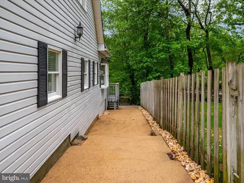 1480 Park Ln, Pasadena, MD 21122 photo 48