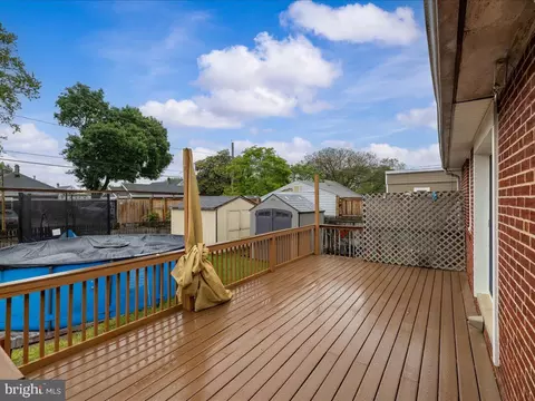 Exterior - 308 Doris Ave, Brooklyn, MD 21225 photo 2 of 6