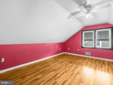 Bedroom - 308 Doris Ave, Brooklyn, MD 21225 photo 7 of 8