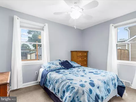 Bedroom - 308 Doris Ave, Brooklyn, MD 21225 photo 3 of 8
