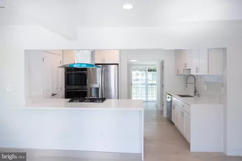 403 Cedar Hill Rd, Brooklyn, MD 21225 photo 5