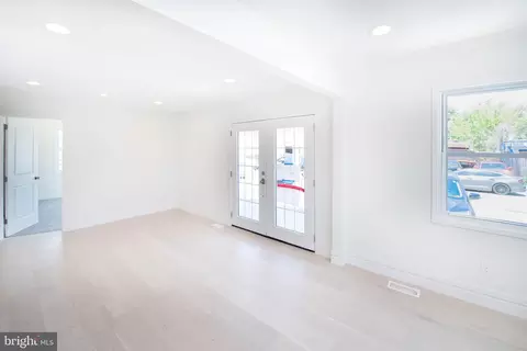 403 Cedar Hill Rd, Brooklyn, MD 21225 photo 4