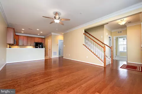 8013 Jean Ct #J-1, Pasadena, MD 21122 photo 8