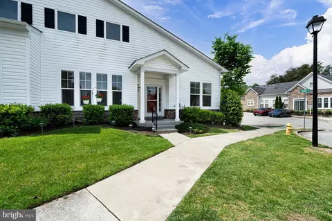 8013 Jean Ct #J-1, Pasadena, MD 21122 photo 3