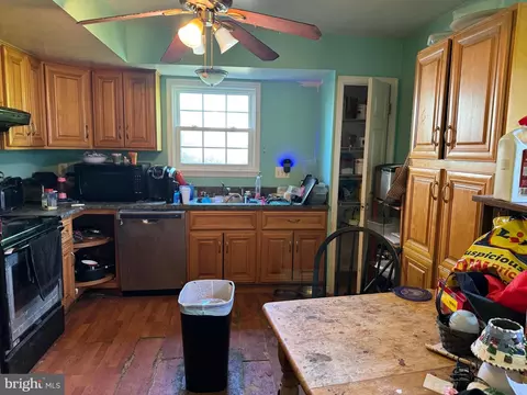 3577 Brickwall Ln, Pasadena, MD 21122 photo 25