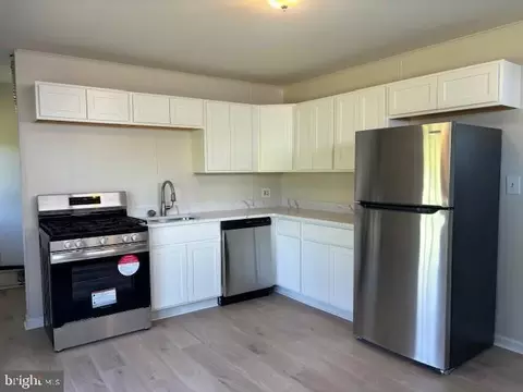 717 Griffith Rd, Glen Burnie, MD 21061 photo 3