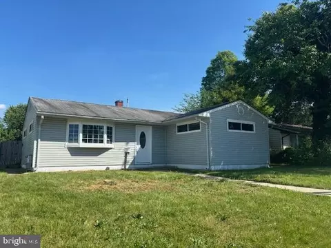 717 Griffith Rd, Glen Burnie, MD 21061