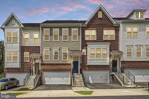 8333 Meadowood Dr, Hanover, MD 21076