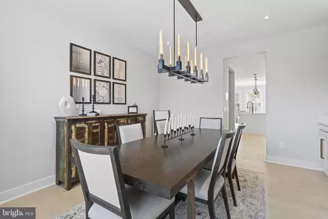 Dining - 751 Sharretts Ln, Arnold, MD 21012 photo 2 of 2
