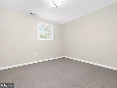 7774 Edgewood Ave, Pasadena, MD 21122 photo 29