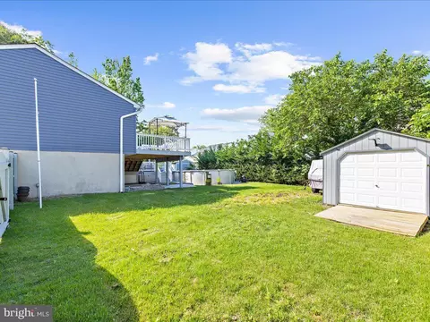 7774 Edgewood Ave, Pasadena, MD 21122 photo 40