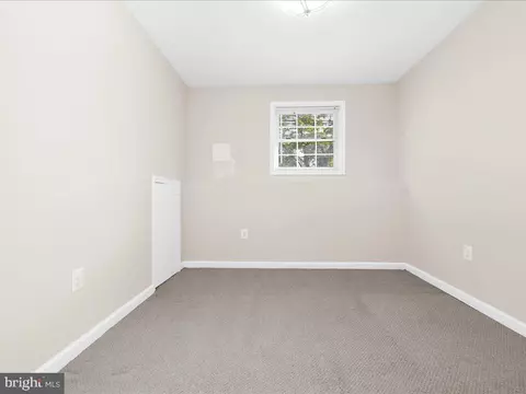 7774 Edgewood Ave, Pasadena, MD 21122 photo 27