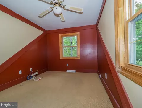 Bedroom - 427 Magothy Bridge Rd, Pasadena, MD 21122 photo 3 of 4
