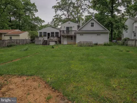Exterior - 427 Magothy Bridge Rd, Pasadena, MD 21122 photo 7 of 7