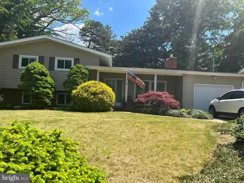 408 Phelps Ave, Glen Burnie, MD 21060