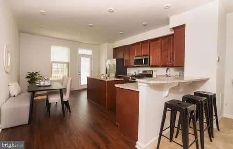 Entry Way - 2912 Glendale Ave, Hanover, MD 21076 photo 5 of 8
