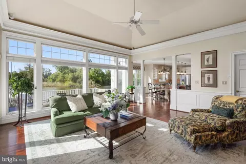 Living - 258 Providence Rd, Annapolis, MD 21409 photo 2 of 4