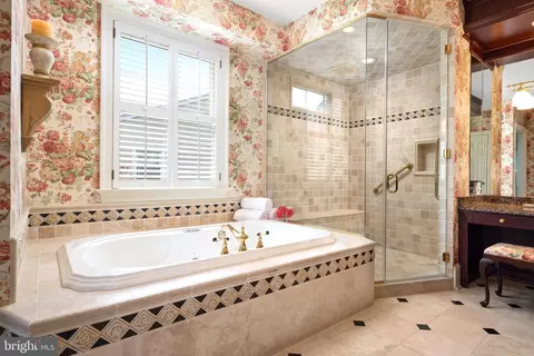 Bath - 258 Providence Rd, Annapolis, MD 21409 photo 3 of 6
