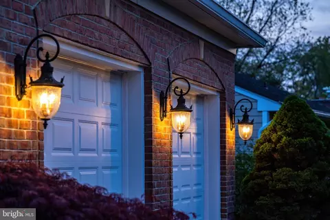 Exterior - 258 Providence Rd, Annapolis, MD 21409 photo 2 of 5