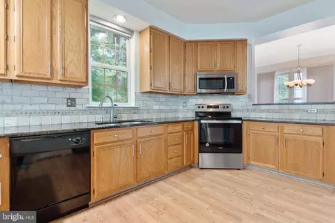 Kitchen - 3035 Old Channel Rd, Laurel, MD 20724 photo 3 of 4