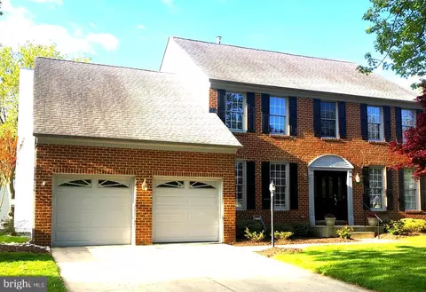 1814 Stonegate Ave, Crofton, MD 21114 photo 2