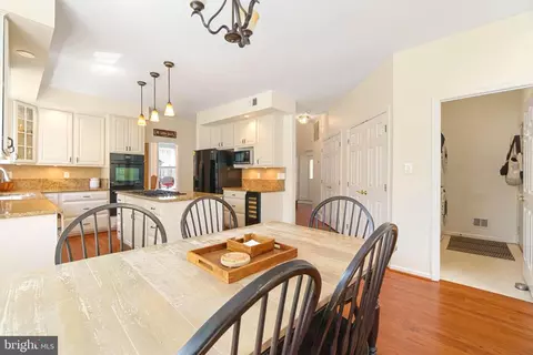 1814 Stonegate Ave, Crofton, MD 21114 photo 9