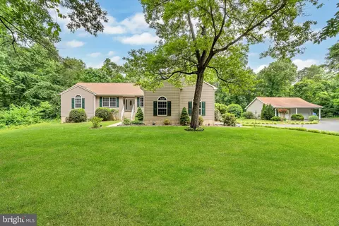 900 Harwood Rd, Harwood, MD 20776