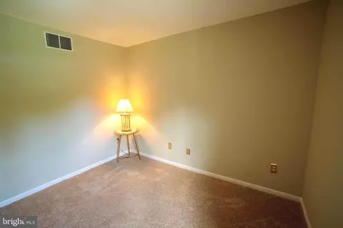 Bedroom - 8385 Bodkin Ave, Pasadena, MD 21122 photo 6 of 7