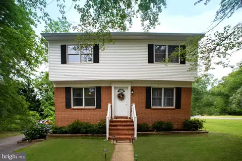 Exterior - 8385 Bodkin Ave, Pasadena, MD 21122 photo 3 of 14