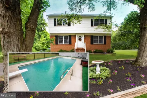 8385 Bodkin Ave, Pasadena, MD 21122