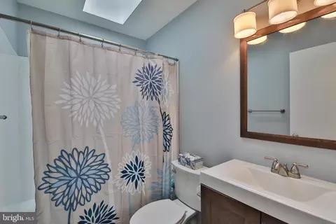 7853 Kings Bench Pl, Pasadena, MD 21122 photo 20