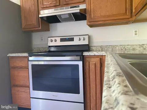 3607 Laurel View Ct, Laurel, MD 20724 photo 14