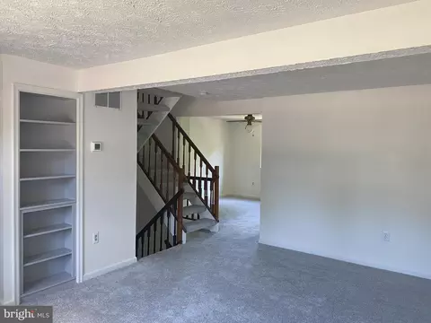 3607 Laurel View Ct, Laurel, MD 20724 photo 9