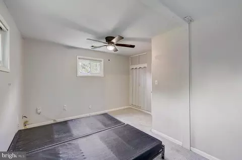 4 Penny Ln, Pasadena, MD 21122 photo 28