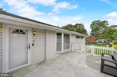 4 Penny Ln, Pasadena, MD 21122 photo 7