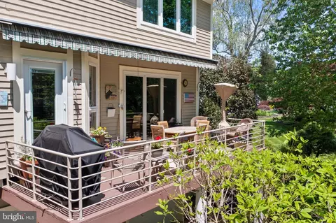 Exterior - 315 Epping Way, Annapolis, MD 21401 photo 3 of 6