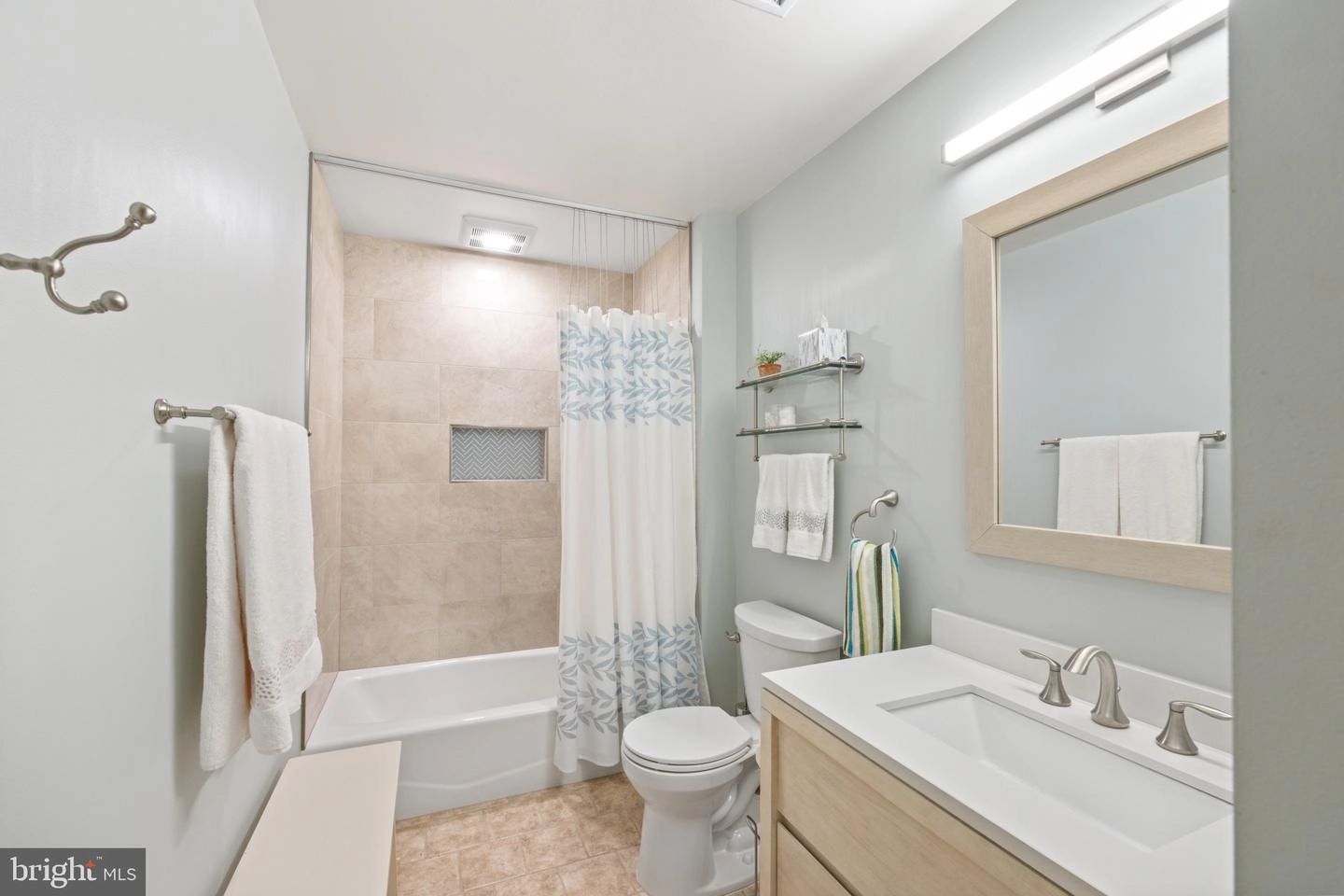 Bath - 315 Epping Way, Annapolis, MD 21401 photo 2 of 3