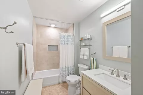 Bath - 315 Epping Way, Annapolis, MD 21401 photo 2 of 3