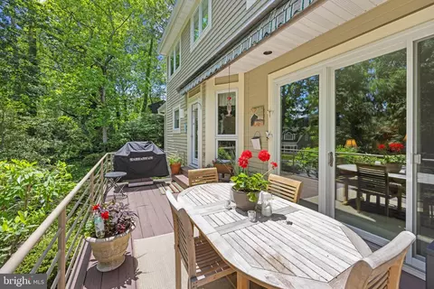 Exterior - 315 Epping Way, Annapolis, MD 21401 photo 2 of 6
