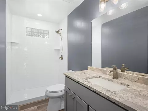 Bath - 1008 Mountain Top Dr, Annapolis, MD 21409 photo 1 of 3