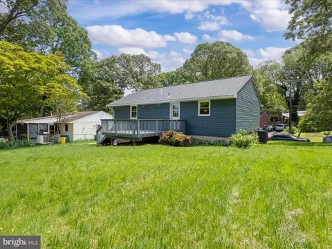 Exterior - 1008 Mountain Top Dr, Annapolis, MD 21409 photo 5 of 8