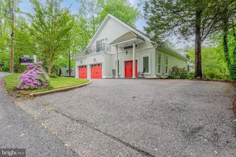 525 Rabbitt Hill Rd, Riva, MD 21140