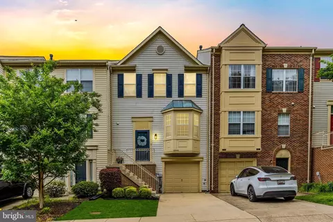 2540 Stow Ct, Crofton, MD 21114
