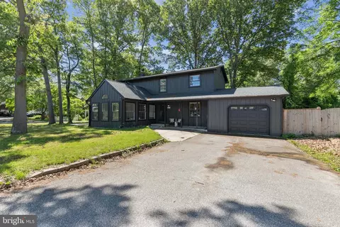 695 B St, Pasadena, MD 21122 photo 53