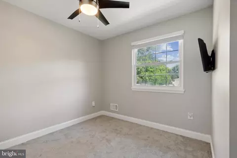 695 B St, Pasadena, MD 21122 photo 45