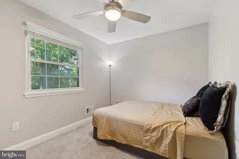 695 B St, Pasadena, MD 21122 photo 43