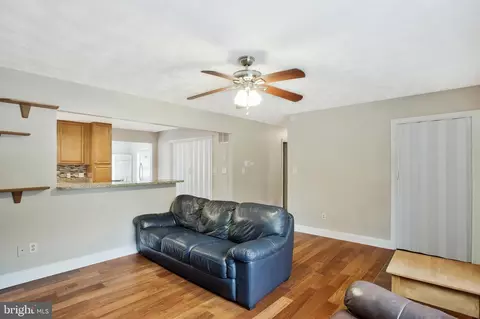 1703 Snug Harbor Rd, Shady Side, MD 20764 photo 7